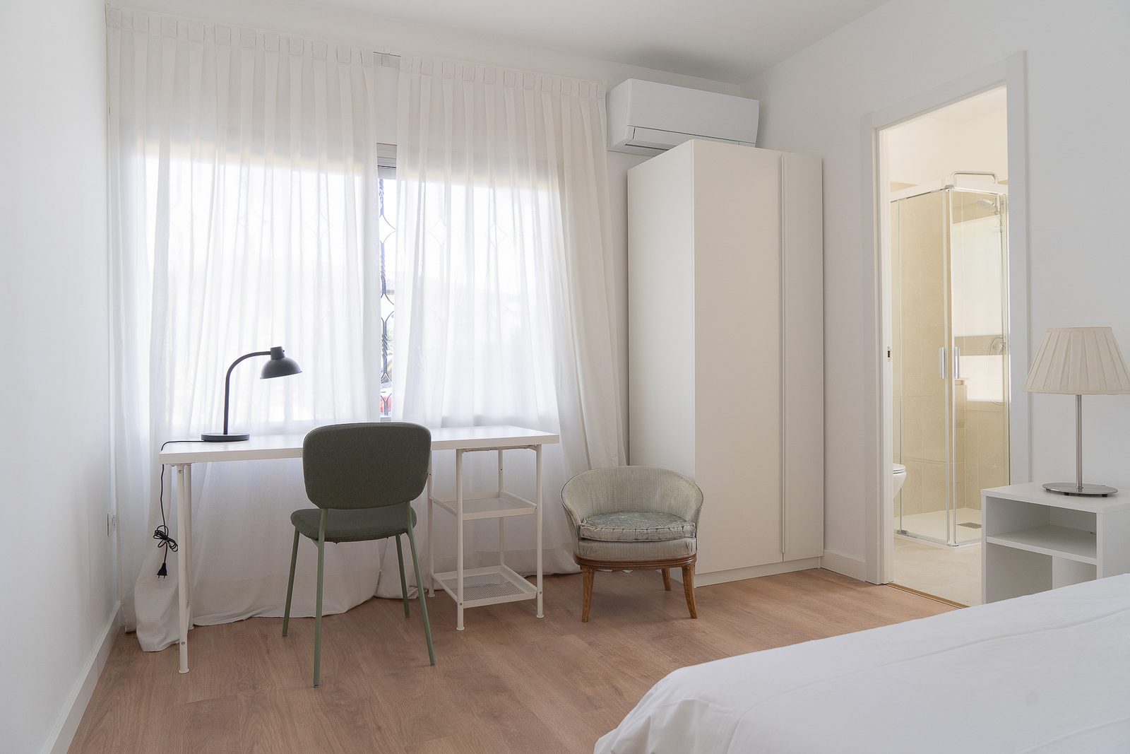 Habitación individual con baño en suite privado